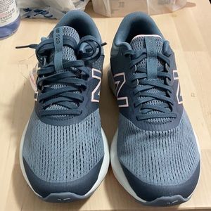 New Balance never worn shoes